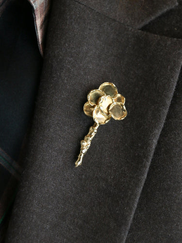 Broche CHAUMET Broche bouquet de fleurs or jaune 58 Facettes 1153.4