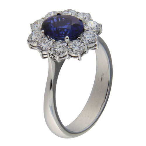 Bague 55 Bague en or blanc sertie d'un saphir de 2,13 carats et de diamants. 58 Facettes G3885