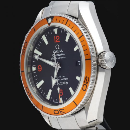 Omega Montre Seamaster Planet Ocean 600M