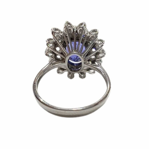 Bague 51 Bague au design contemporain en or 18 carats sertie de diamants et de tanzanite 58 Facettes Q277B