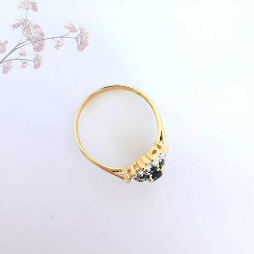 Bague 63.5 Bague marguerite Saphirs et Diamants Or 18 K 58 Facettes AA 1727