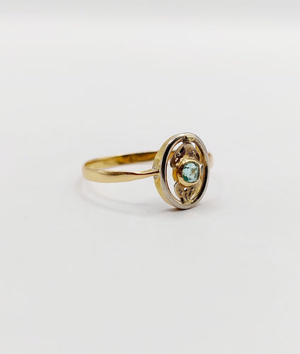 Bague 51 Petite bague Art Nouveau or jaune et pierre verte (circa 1910) 58 Facettes A06017