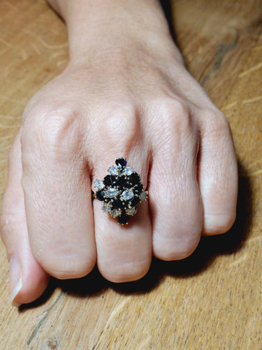 Bague 56.5 Bague Poire Or jaune, Diamants et Saphirs 58 Facettes