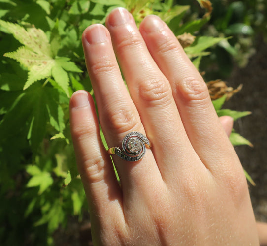 Bague 50 Bague Tourbillon diamants 58 Facettes