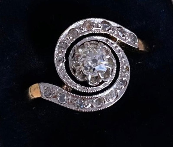 Bague 57 Bague tourbillon Belle Époque diamants 58 Facettes