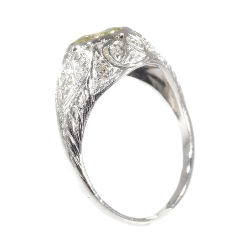 Bague 58 Étincelle d'amour des années 1950 : bague en diamant brun orangé intense 58 Facettes 21028-0224