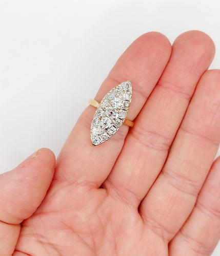 Bague 55.5 Bague marquise antique en or 18k et platine, diamants taille ancienne 1,75 ct 58 Facettes A06464