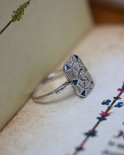 Bague 53.5 Bague Rectangle Art Déco Diamants et Saphirs 58 Facettes A11588