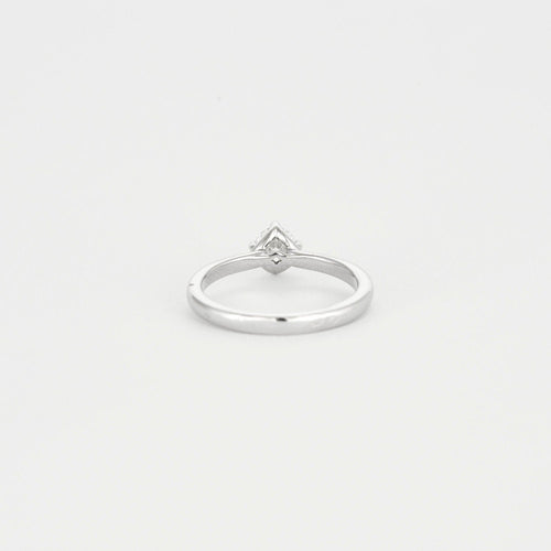 Bague 54 Solitaire or blanc avec diamant 58 Facettes 3121239