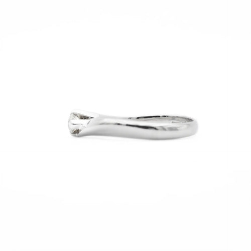 Bague Bague solitaire en or blanc avec diamant 58 Facettes