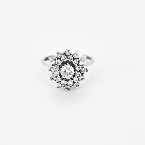 Bague 52,5 Bague pompadour or blanc et diamants 58 Facettes B250311
