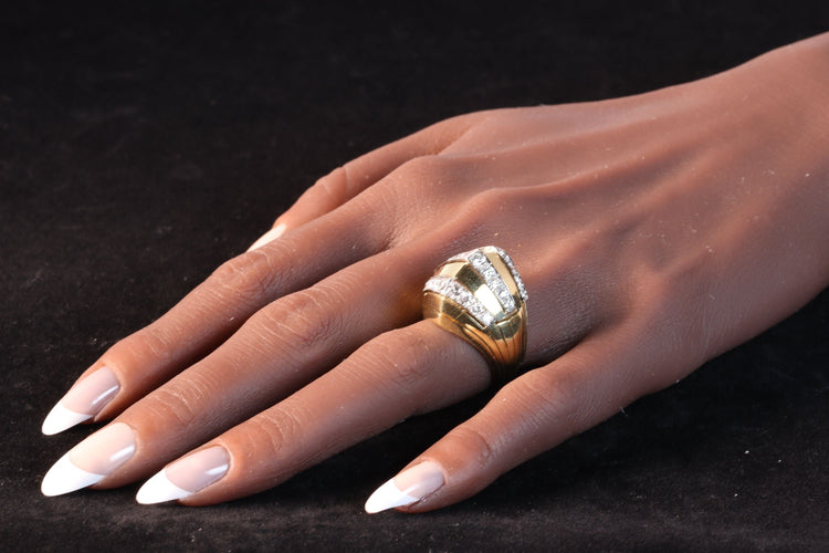 Bague 54 Jaeger-LeCoultre - Bague de montre secrète en or et diamants des années 1950 58 Facettes 22059-0203