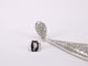 Boucles d'oreilles Boucle d'oreille en or blanc sertie de diamants 58 Facettes 2159