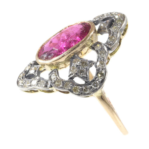 Bague 56 Splendeur des années 1930 : une bague vintage en diamant et rubélite 58 Facettes 20296-0351