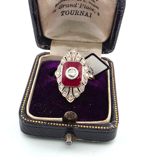 Bague 54 Bague en or jaune avec diamant central, diamants d'accompagnement et émail 58 Facettes