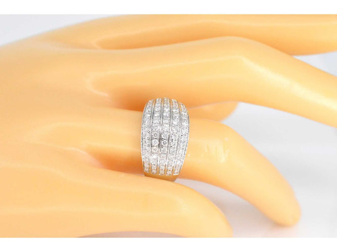 Bague 54 Bague en or blanc avec diamants 58 Facettes 2083