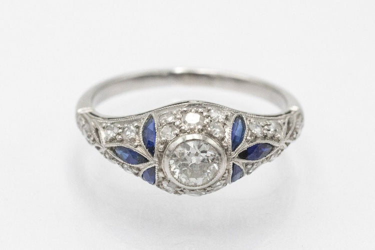 Art Déco ring with diamonds, 1920s 58 Facettes 11324