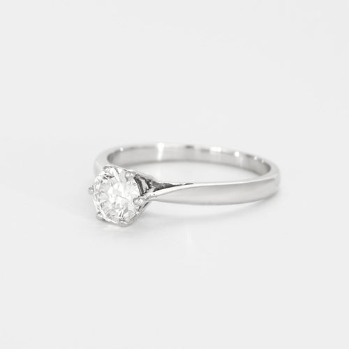 Bague 55 Bague solitaire or gris ornée d'un diamant 58 Facettes 160/2