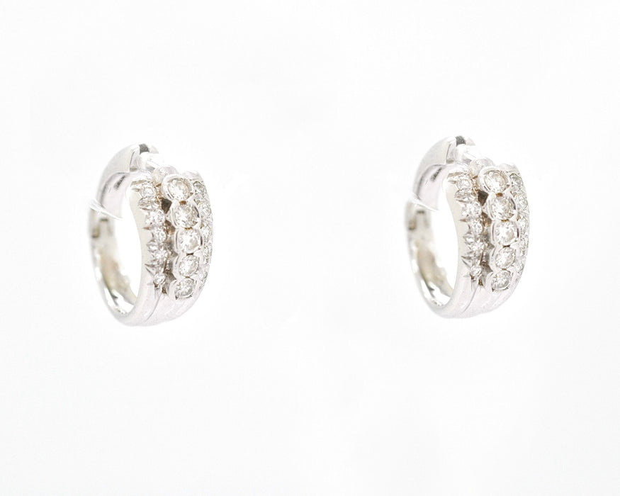 Boucles d'oreilles Boucles d'oreilles en or blanc et diamants 0,60 ct 58 Facettes