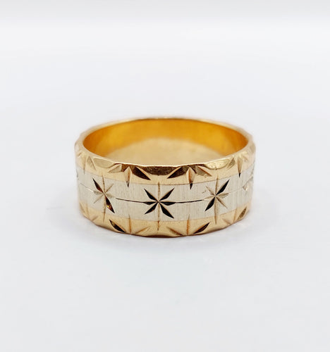 Bague 56 Large bague jonc alliance or rose et gris ciselée de motifs étoilés 58 Facettes A05173