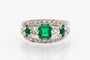 Bague 54 Bague unique en platine ornée d'émeraudes et de diamants. 58 Facettes 10363