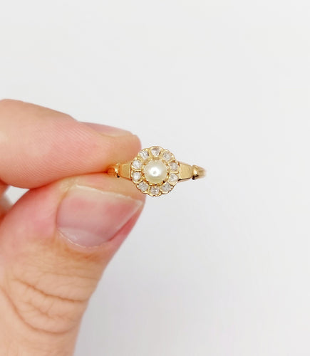 Bague 48.5 Bague marguerite antique or rose 18k perle et diamants taille roses (circa 1900) 58 Facettes A06176