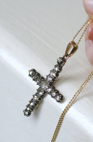 Pendentif Croix Dévote Diamants 58 Facettes