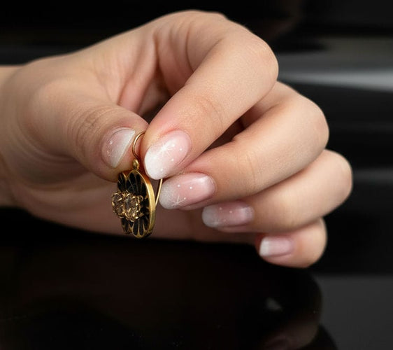 Boucles d'oreilles Boucles d'oreilles pendantes en émail noir, Empire austro-hongrois 58 Facettes