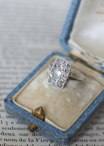 Bague 56 Bague Art Deco Rectangulaire Diamants sur Or Blanc 58 Facettes