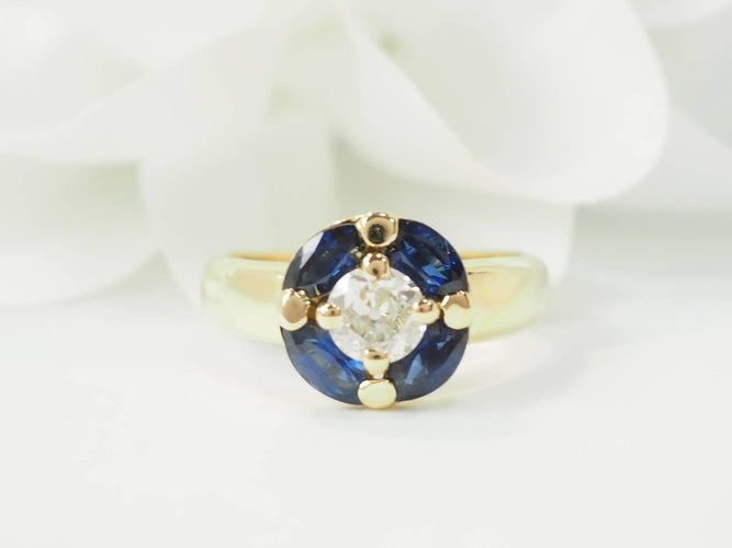 Bague 51 Bague ronde en or jaune, saphirs et diamant 58 Facettes 33402