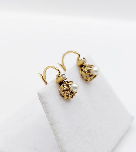 Boucles d'oreilles Boucles d’oreilles dormeuses antiques en or 18k et perles 58 Facettes A06496