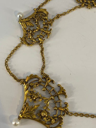 Collier Collier draperie en or 18 carats et perles, travail français vers 1880 58 Facettes AB37