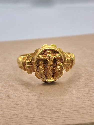 Bague Bague chevalière en or jaune de la fin du XIXe siècle, thème Jésus 58 Facettes