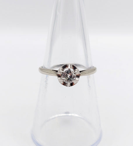 Bague 53 Bague solitaire art deco or blanc 18k diamant 0,22 carat (circa 1930) 58 Facettes A06143