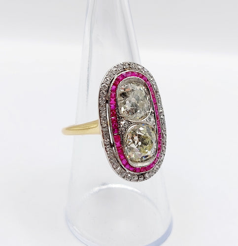 Bague 57 Bague marquise art déco en or 18k et platine, diamants et rubis 58 Facettes A06578