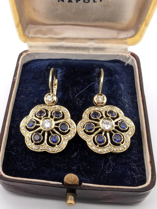 Boucles d'oreilles Boucles d'oreilles en or jaune avec saphirs et diamants 58 Facettes