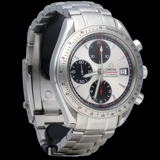 Montre Omega Montre Speedmaster Date 58 Facettes MT40435