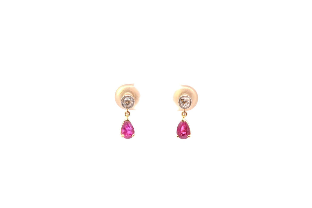 Boucles d'oreilles or jaune rubis et diamants