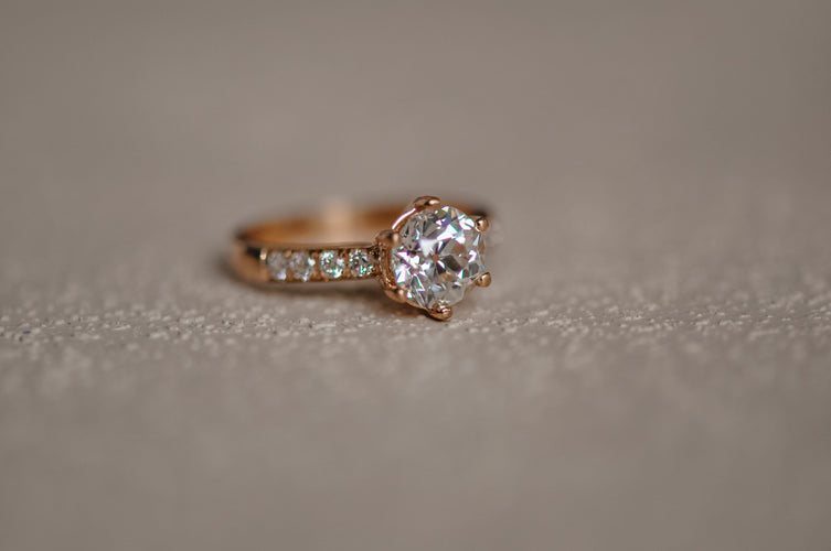 Bague 53 Yellow gold old european diamond ring 58 Facettes