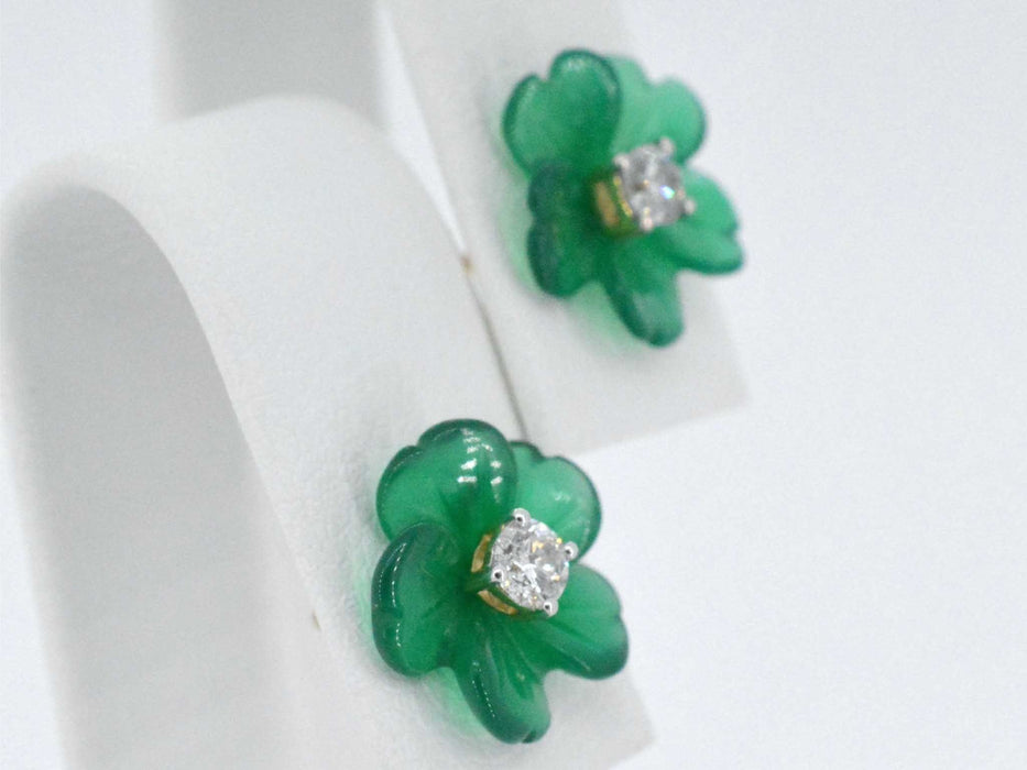 Boucles d'oreilles en or 0,18 carat avec fleur précieuse verte et gros diamants