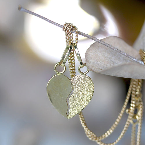 Collier Pendentif coeur sécable en or et sa chaine 58 Facettes 24-336