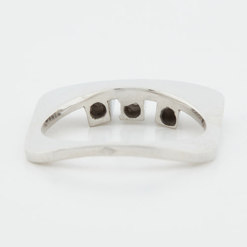 Bague BAGUE EN OR BLANC 18 CARATS 58 Facettes REF 5090/17