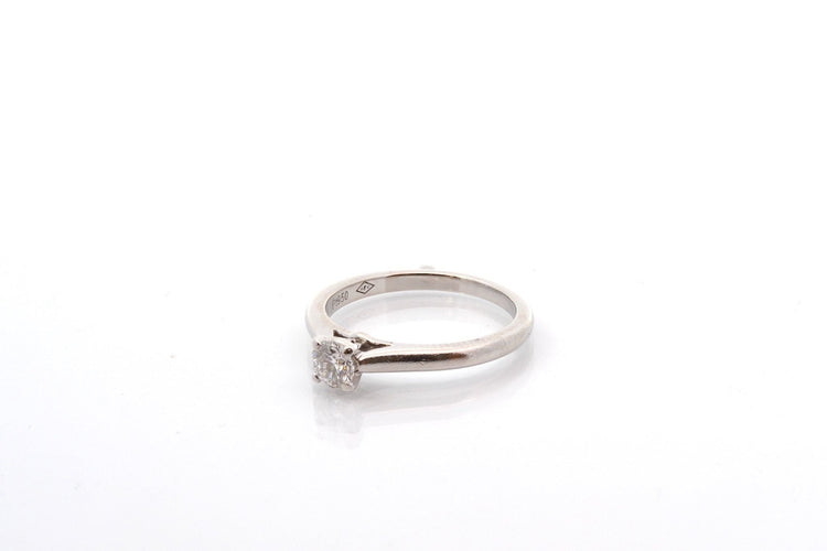 Bague 52 Bague signée Cartier diamant 0,31ct 58 Facettes 27259