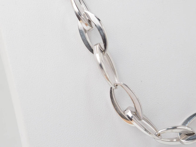 Collier Collier maille ovale en or blanc 58 Facettes 23426