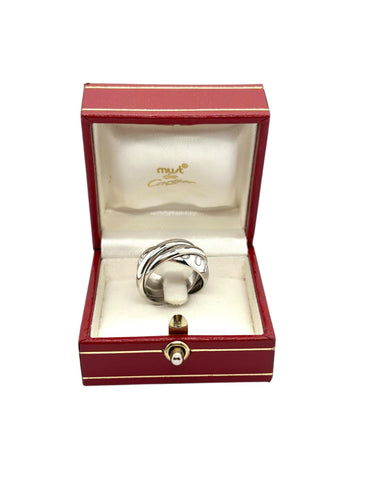 Bague 52 Cartier - Bague Or Amour Trinity en or blanc 18 carats 58 Facettes 358