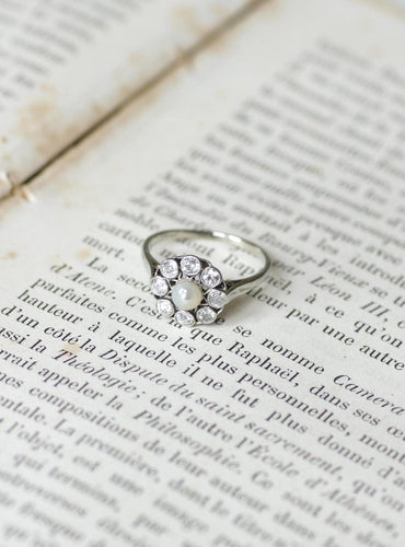 Bague 55.5 Bague Marguerite Ancienne Perle Bouton et Diamant 58 Facettes