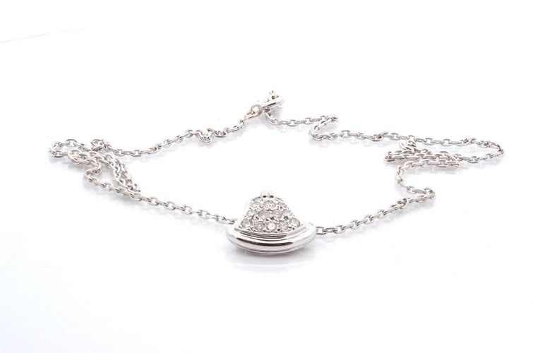 Collier Collier pendentif diamants en or 18k 58 Facettes 27319