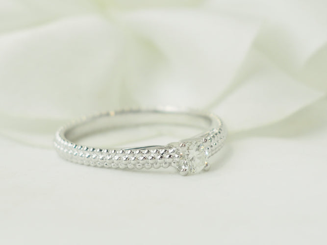 Bague 54 Bague solitaire Mauboussin "Fan du premier jour" en or blanc et diamant 58 Facettes 33608