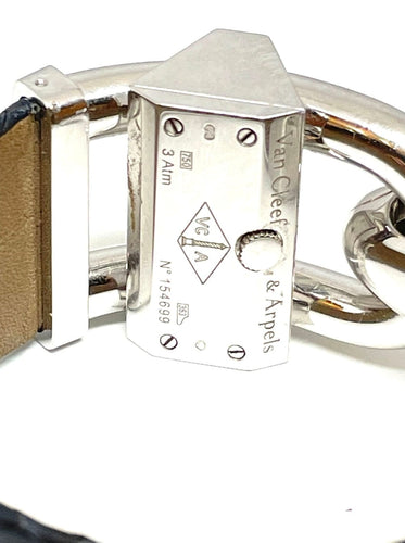 Montre Montre Cadenas Van Cleef & Arpels en or blanc et diamants 58 Facettes