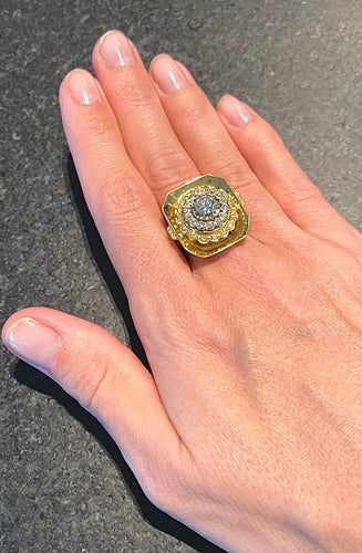 Bague 59 Bague en or blanc et jaune sertie de 1,80 carats de diamants 58 Facettes